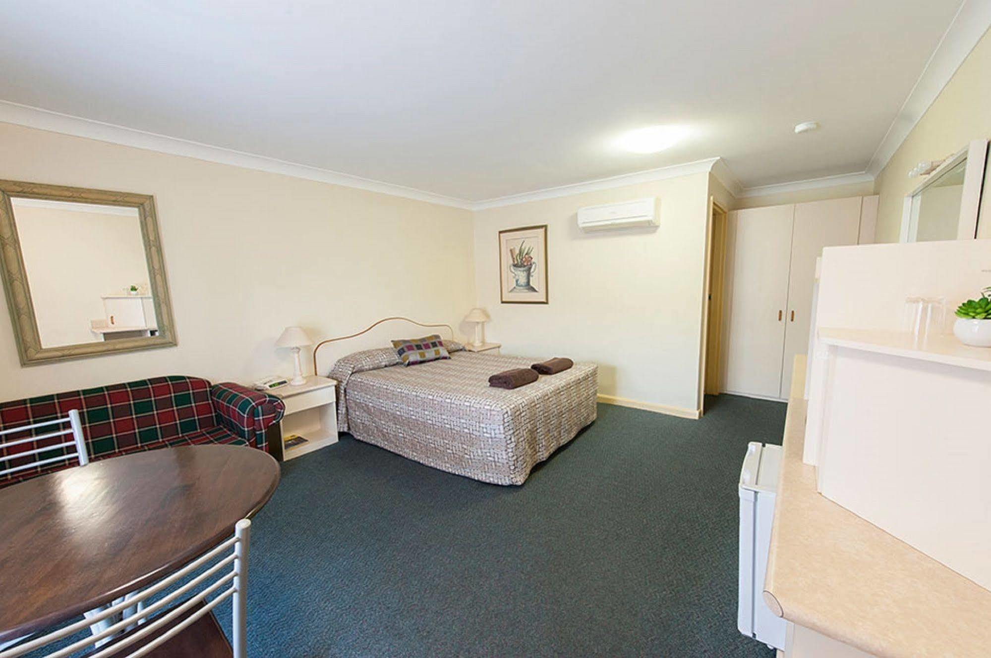 Garden City Motor Inn Wagga Wagga Dış mekan fotoğraf