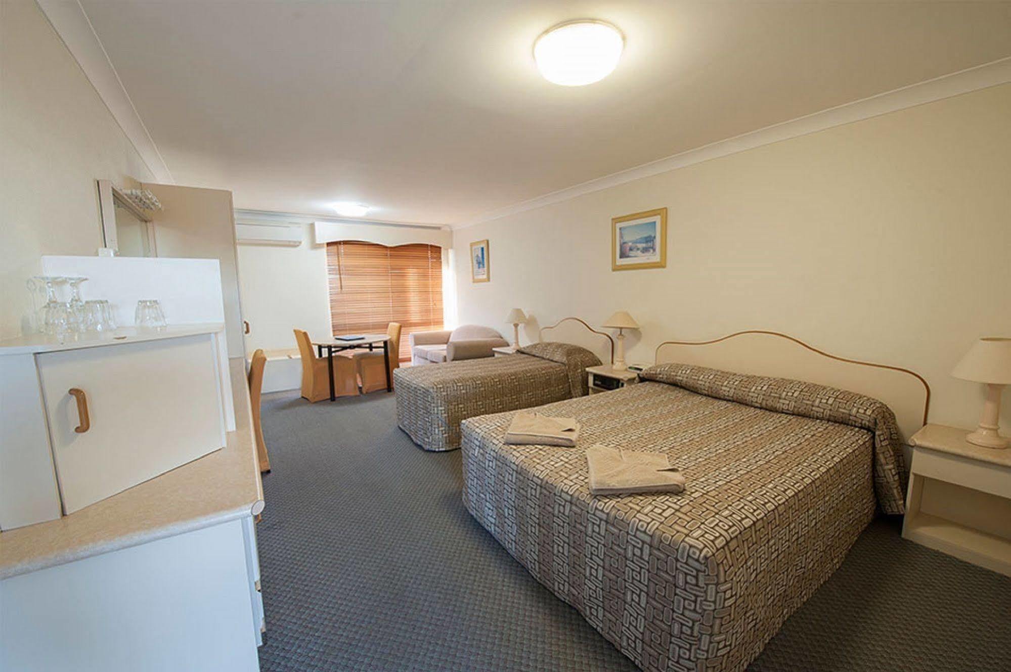 Garden City Motor Inn Wagga Wagga Dış mekan fotoğraf