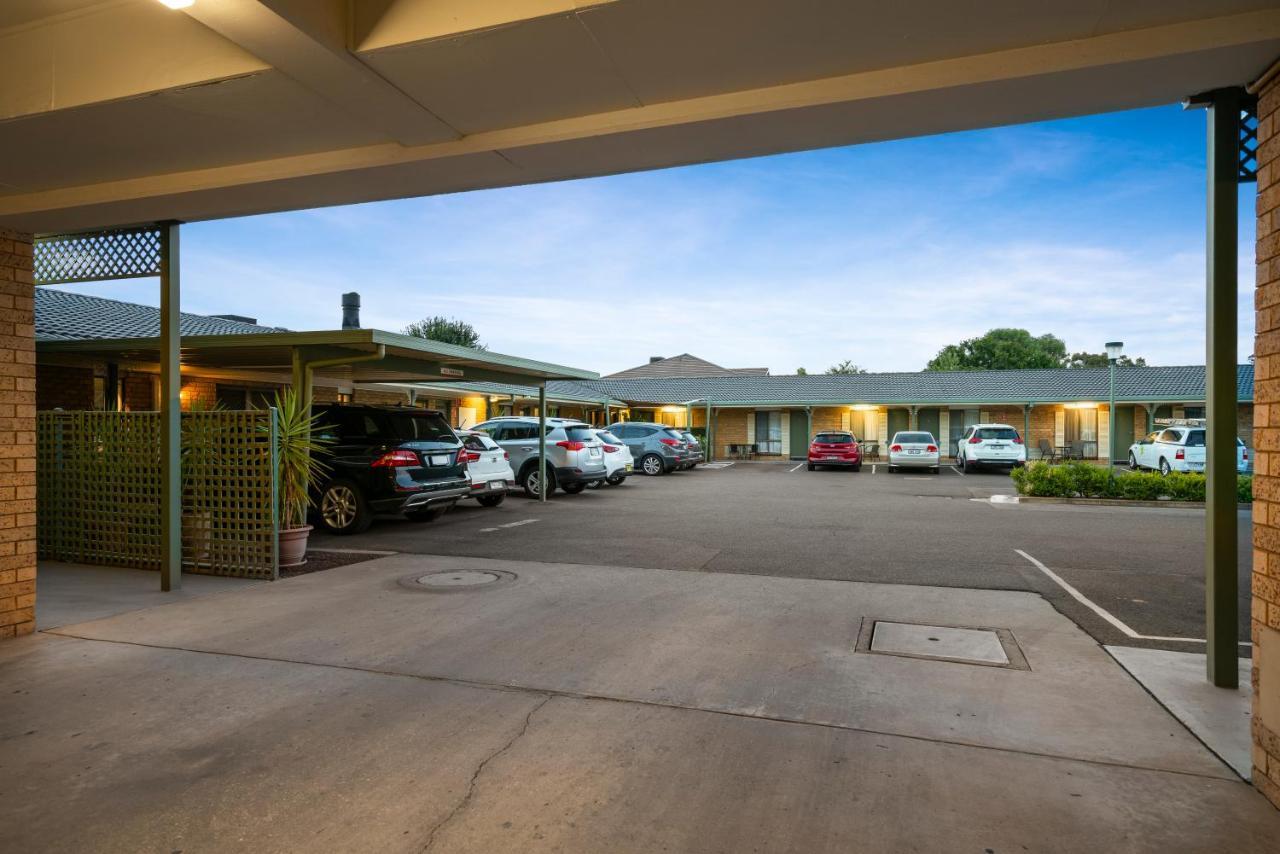 Garden City Motor Inn Wagga Wagga Dış mekan fotoğraf